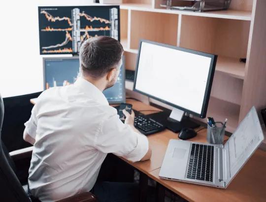 https://www.trootech.com/backendnull
