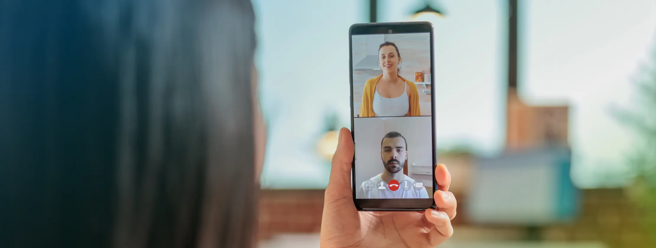 A Unique Chat App That Allows Live Video Conferencing Even in the Low-Bandwidth Zones.jpg