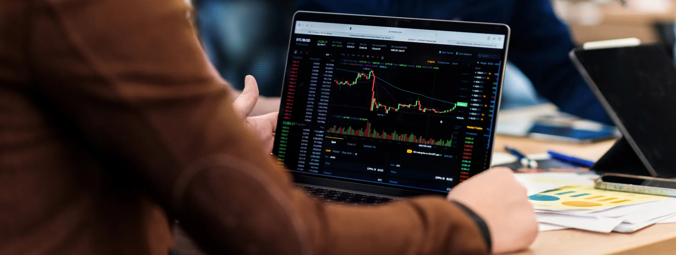 Developed a Robust Platform for Data-Driven Trading Insights and Strategic Guidance - TRooTech.jpg