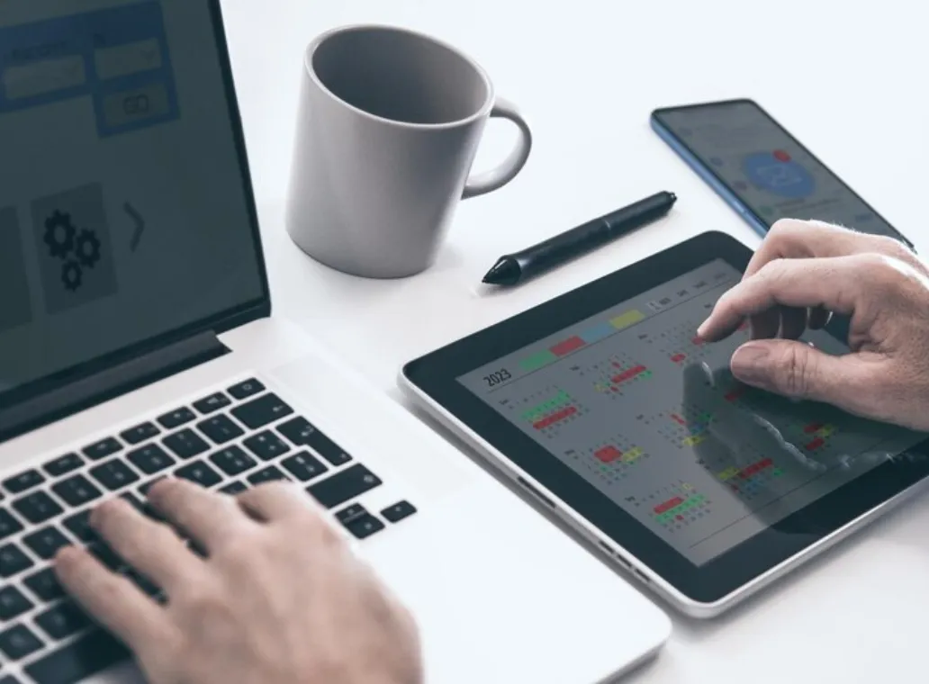 IoT-Enabled Document for Real-Time Tracking and Access.png